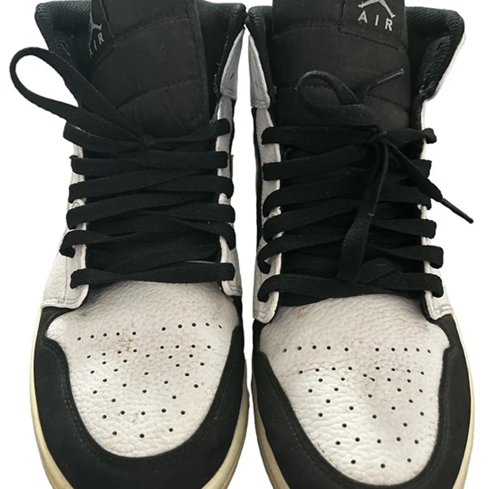 ❌❌SOLD❌❌Size 10 - Jordan 1 Retro High OG Black Toe 2016 - Picture 4 of 5